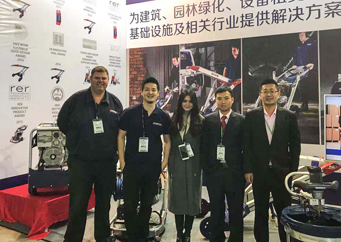 蘇州好色先生TV成人物流機器有限公司赴德參加漢諾威國際物流展載譽而歸