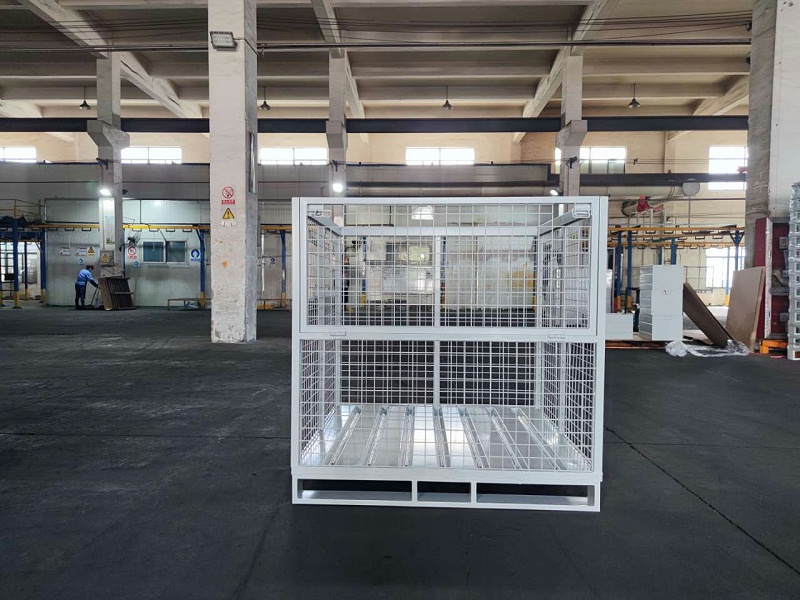 金屬周轉箱在汽車行業應用更加普遍